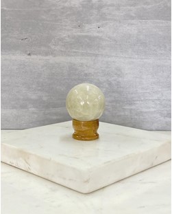 Bola Cristal de Quartzo com Enxofre 4,2 cm aprox.