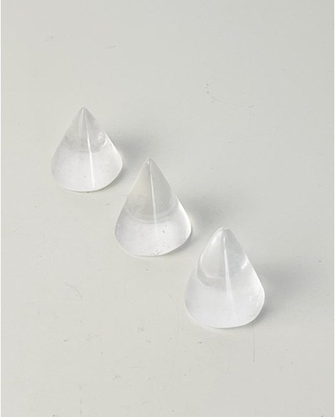 Cone Cristal de Quartzo 10 a 14 gramas aprox.