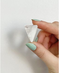 Cone Cristal de Quartzo 10 a 14 gramas aprox.