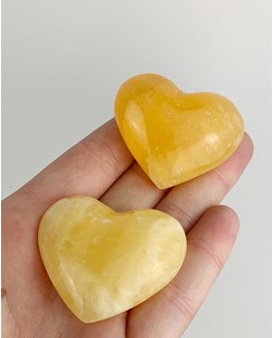 Coração Calcita amarela 38 a 48 gramas aprox.