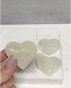 Coração Cristal com Enxofre 3,5 a 4,0 cm aprox.