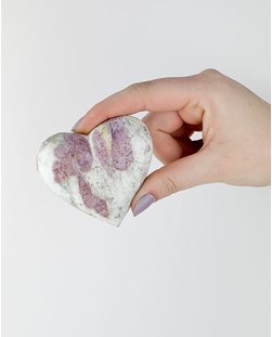 Coração Turmalina Rubelita na Matriz 6,7 cm aprox.