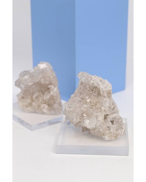 Drusa de Cristal na Base de Acrilica 200 a 300 gramas