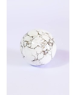 Esfera de Howlita Branco 4,5 a 5,0 cm. Aprox.