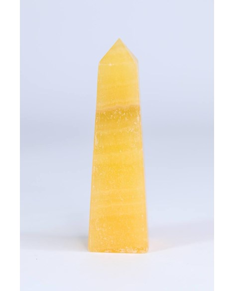 Obelisco Calcita Amarela 109 a 125 gramas aprox.