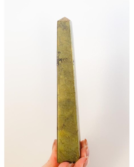Obelisco Calcopirita 452 gramas aproxim.