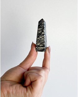Obelisco Picasso Stone entre 40 a 50 gramas aproximadamente