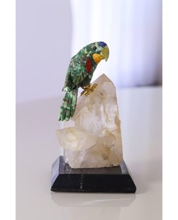 Papagaio de Serpentinita com Base de Ponta de Cristal