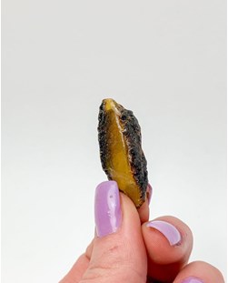 Pedra Âmbar negro bruto 2,0 a 2,9 gramas