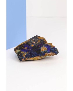 Pedra Azurita Bruta na Matriz 218 gramas