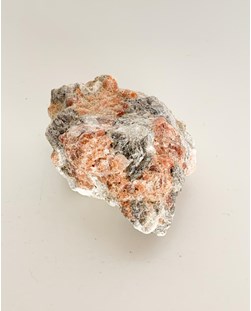 Pedra Bruta Espessartita na Matriz Granada 249 gramas