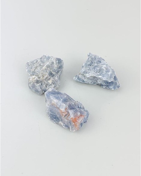 Pedra Calcita Azul bruta 34 a 53 gramas