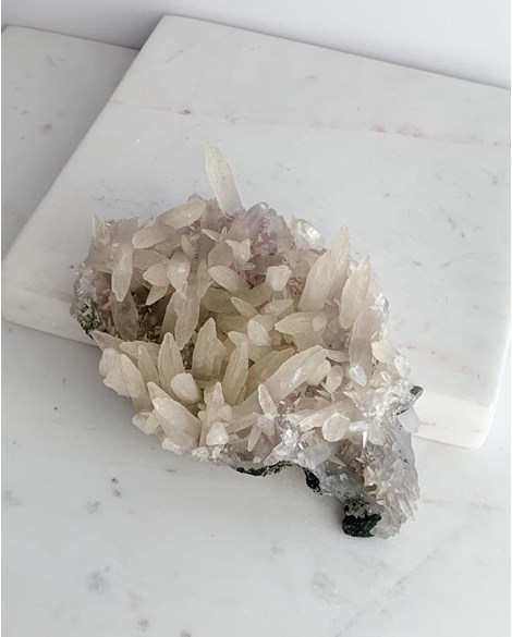 Pedra Calcita Dente de Cão Bruta c/ Flor de Ametista (Coleção) 170g