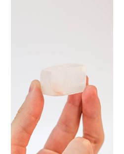 Pedra Calcita Ótica  Bruta de 20 a 29 gramas