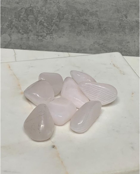Pedra Calcita Pink Rolada 10 a 14 gramas