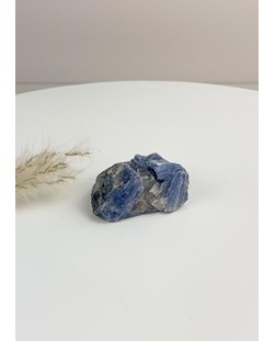 Pedra Cianita azul bruta 20 a 58 gramas