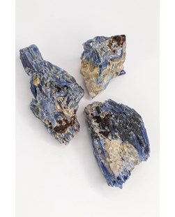 Pedra Cianita Azul Bruta 323 a 365 gramas aprox.