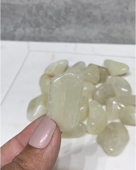 Pedra Cristal de Quartzo com Enxofre Rolado 9 a 11 gramas