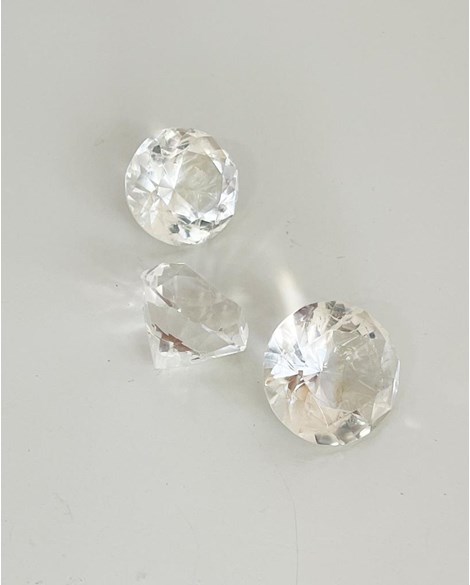 Pedra Cristal de Quartzo Forma Diamante