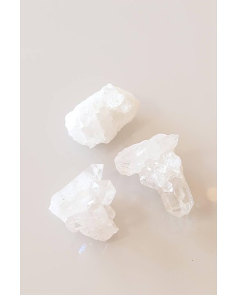 Pedra Drusa Cristal de Quartzo aglomerado bruto 30 a 45 gramas