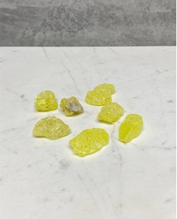 Pedra Enxofre bruto4 a 6 gramas