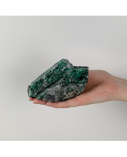 Pedra Esmeralda Polida na Matriz 530 gramas
