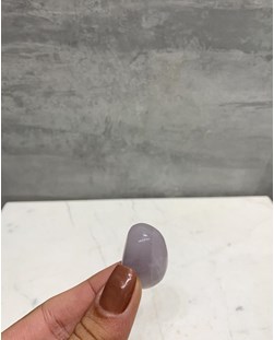Pedra Fluorita Lavanda Rolada 11 a 14 gramas