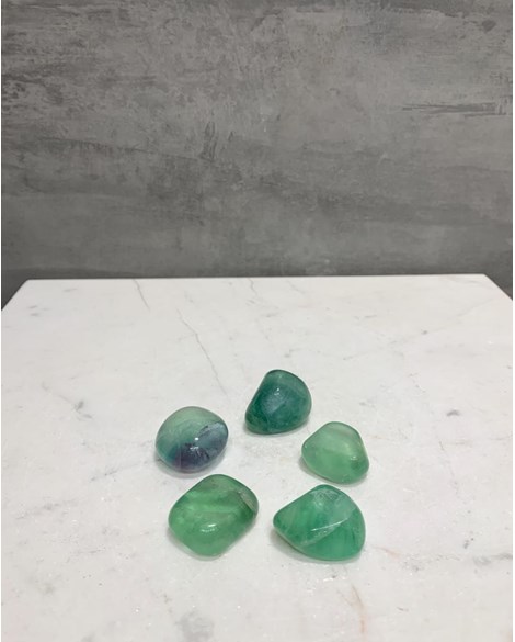 Pedra Fluorita Verde Rolada 11 a 14 gramas