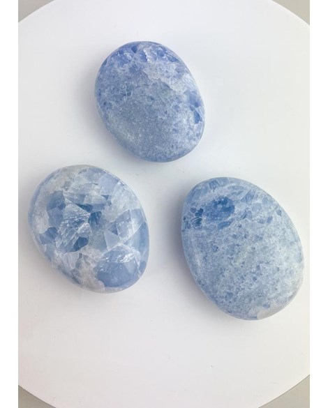 Pedra Forma de Sabonete de Calcita Azul 136 a 145 gramas