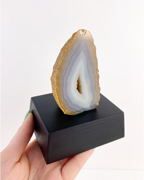 Pedra Geodo Ágata Natural na Base Madeira Preta 400 gramas