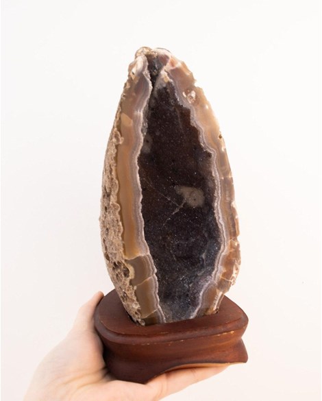 Pedra Geodo de Ágata Natural com Base de Madeira Marrom 1,435 kg