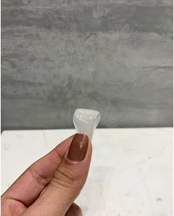 Pedra Girassol Branco Quartzo Enevoado Rolado 8 a 10 gramas