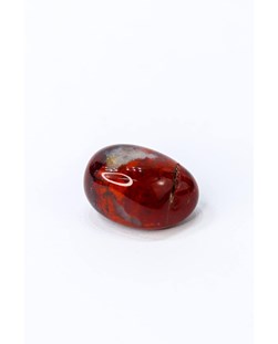 Pedra Jaspe Vermelho Arco-Irís Rolado 9 a 12 gramas