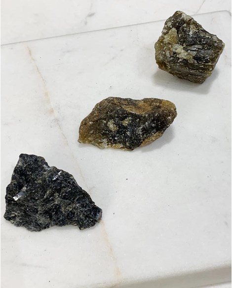 Pedra Labradorita bruta 15 a 21 gramas