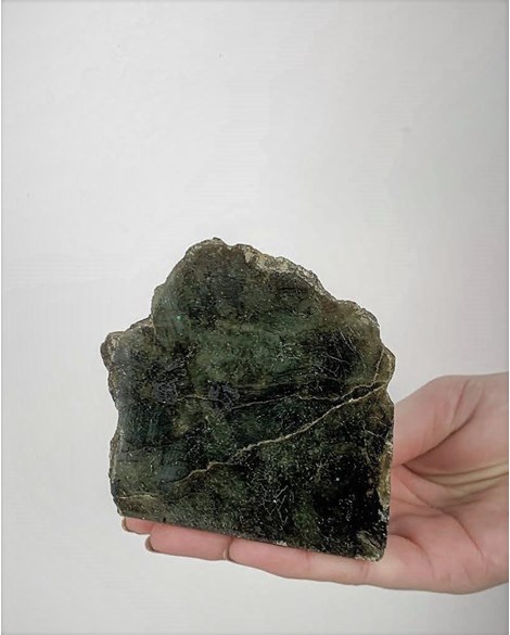 Pedra Labradorita Forma Livre Semi Polida 390 a 530 gramas