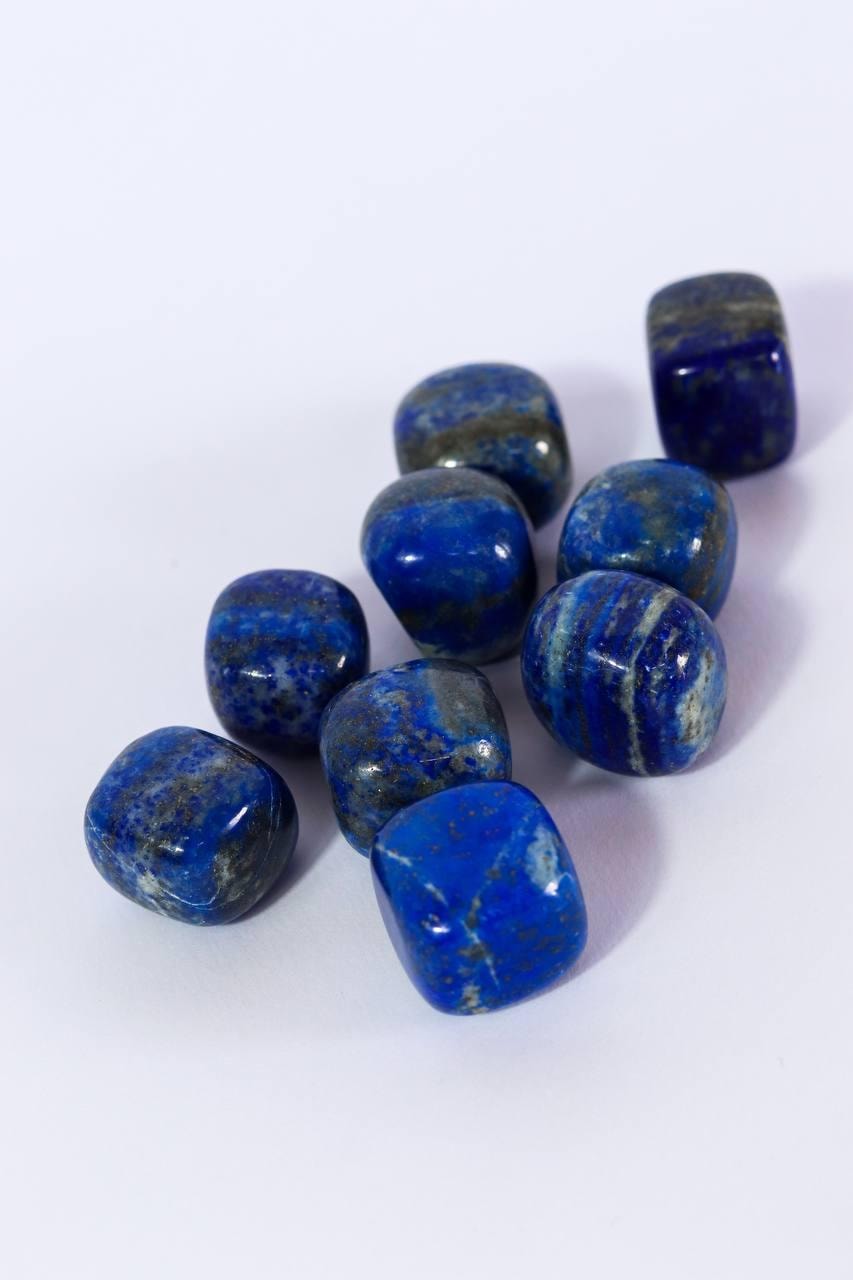 Dark lapis clearance lazuli