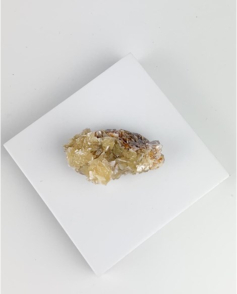 Pedra Mica amarela bruta 26 a 36 gramas
