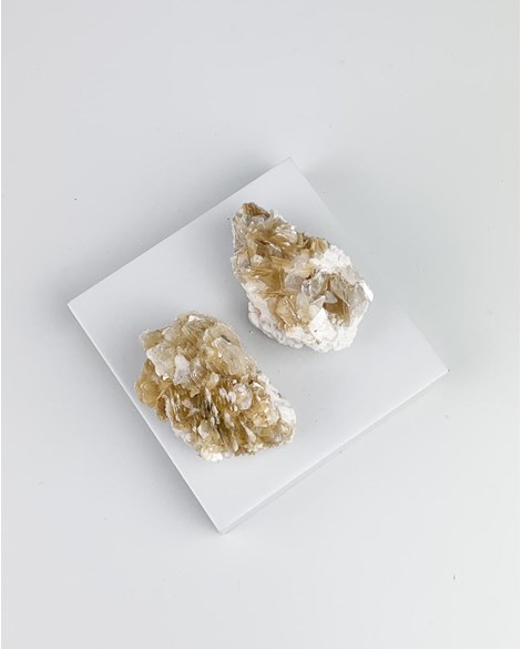 Pedra Mica Amarela Bruta 35 a 44 gramas