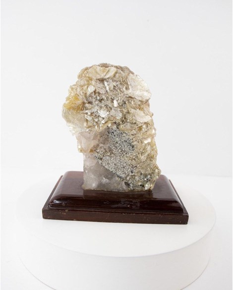 Pedra Mica Bruto na Base de Madeira 320 gramas