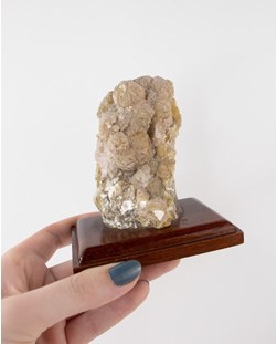 Pedra Mica Bruto na Base de Madeira 320 gramas