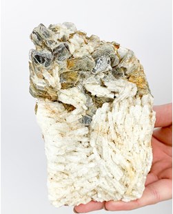 Pedra Mica com Albita bruta 859 gramas
