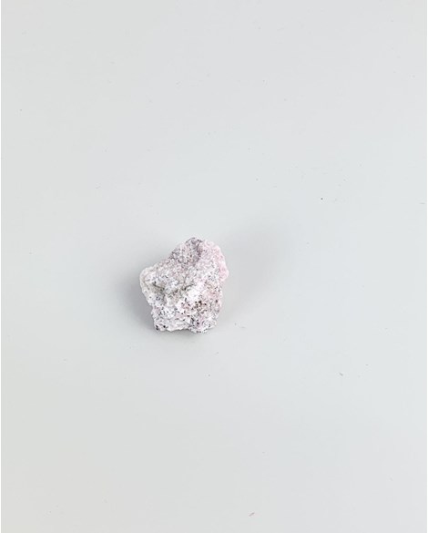 Pedra Petalita rosada bruta 6 a 8 gramas