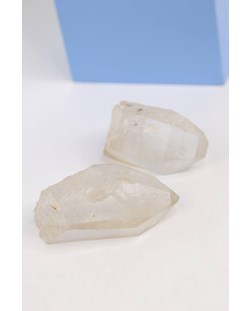 Pedra Ponta Cristal bruto 77 a 87 gramas