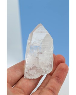 Pedra Ponta Cristal Canalizador bruto 90 a 100 gramas