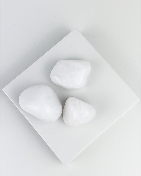 Pedra Quartzo Neve rolado 20 a 30 gramas