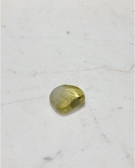 Pedra Quartzo Ouro verde rolado 9 a 12 gramas