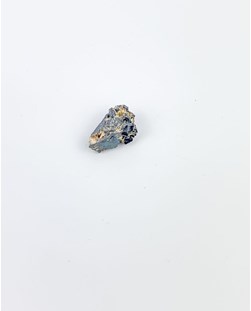 Pedra Rutilo na Especularita bruto 5 a 6 gramas
