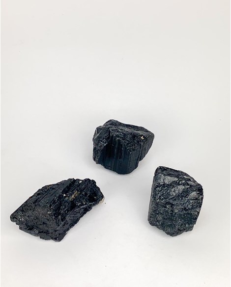 Pedra Turmalina Negra Bruta 130 a 170 gramas