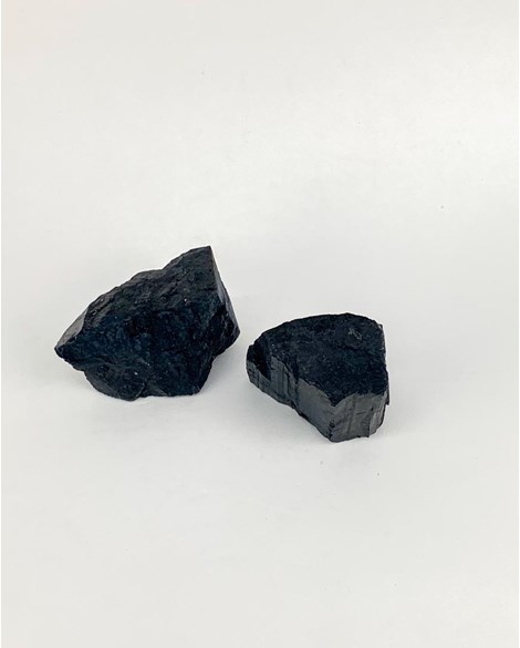 Pedra Turmalina Preta Bruta 214 a 310 gramas aprox.