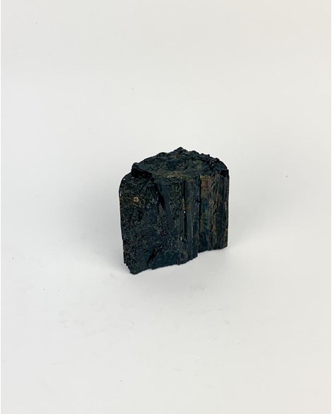 Pedra Turmalina preta bruta 215 a 258 gramas